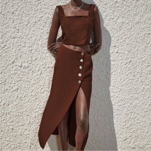 Too and skirt linen skirt